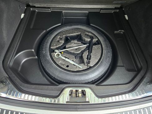 Used 2016 Volvo V60 T5 Cross Country w/ Convenience Package image 34