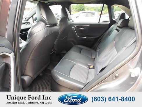 Used 2020 Toyota RAV4 XSE AWD/4WD image 25