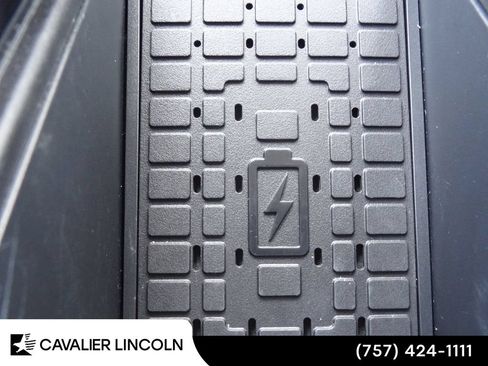 Used 2026 Lincoln Aviator Reserve AWD/4WD image 39