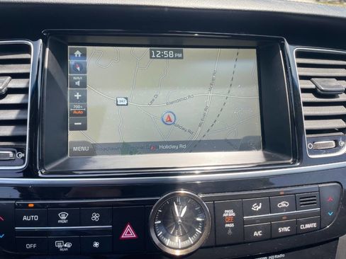 Used 2016 Kia K900 Luxury RWD image 59