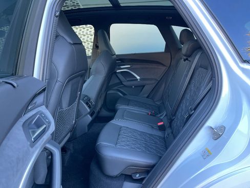 New 2025 Audi SQ5 Premium Plus image 36