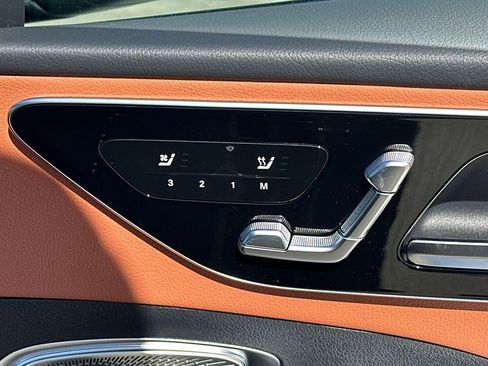 New 2026 Mercedes-Benz C 300 Sedan image 16