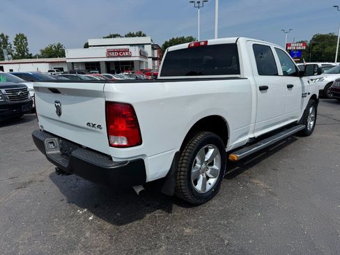 Used 2017 RAM 1500 ST w/ SXT Appearance Group AWD/4WD image 5