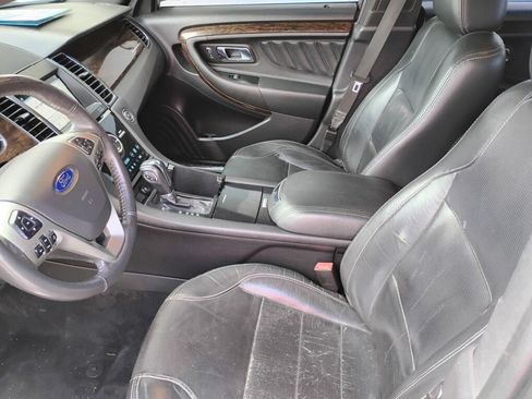 Used 2017 Ford Taurus Limited FWD image 9