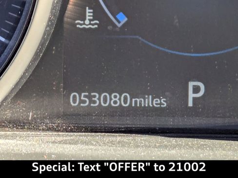 Used 2020 Jaguar E-PACE image 32