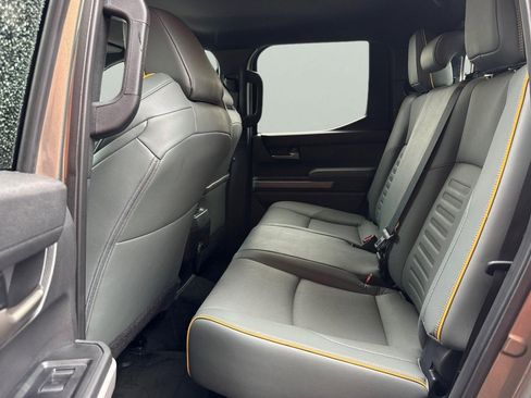 Used 2024 Toyota Tacoma Trailhunter image 5