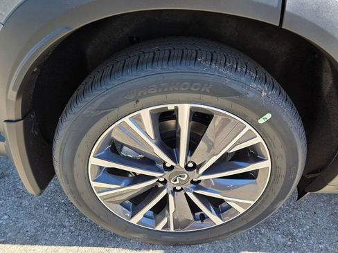 New 2026 INFINITI QX60 Luxe w/ Cargo Package image 18