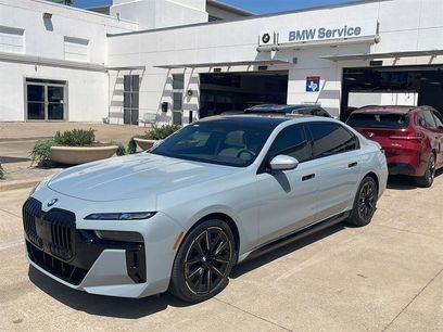 Used 2023 BMW i7 xDrive60 w/ Executive Package 2