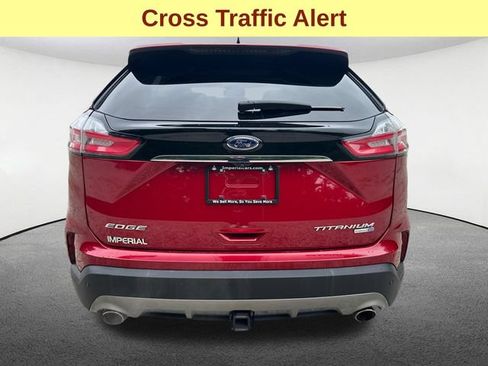 Used 2020 Ford Edge Titanium w/ Equipment Group 301A AWD/4WD image 11