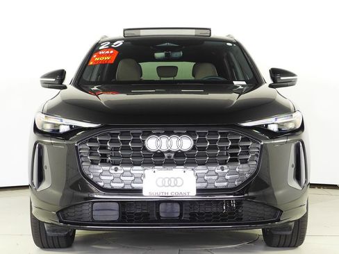 Used 2025 Audi Q5 Premium Plus w/ Premium Plus image 3