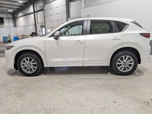 New 2025 MAZDA CX-5 AWD 2.5 S w/ Preferred Package image 5