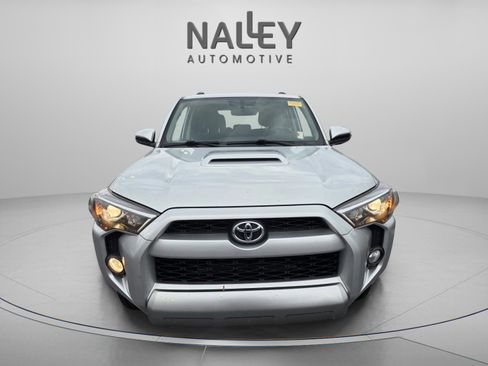 Used 2016 Toyota 4Runner Limited image 8