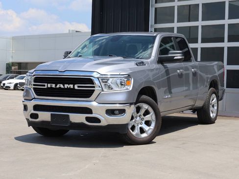 Used 2020 RAM 1500 Big Horn AWD/4WD image 3