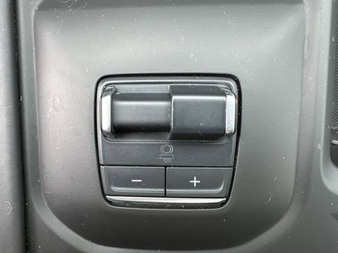 Used 2024 GMC Sierra 3500 Denali Ultimate image 17