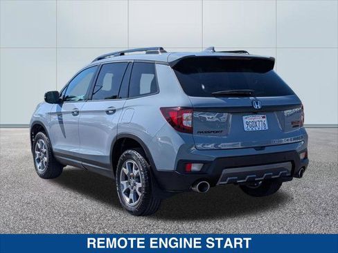 Used 2023 Honda Passport TrailSport image 3