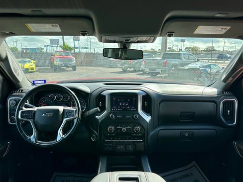 Used 2019 Chevrolet Silverado 1500 LT Trail Boss image 2