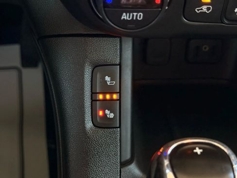 Used 2018 GMC Acadia SLE w/ Driver Alert Package I image 30