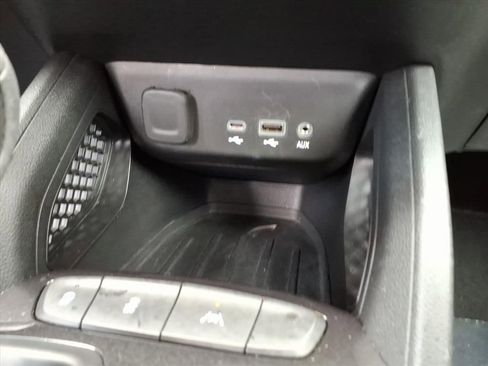 Used 2023 Chevrolet TrailBlazer LT w/ Convenience Package FWD image 28