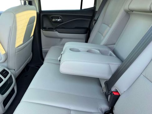 Used 2023 Honda Ridgeline RTL image 16