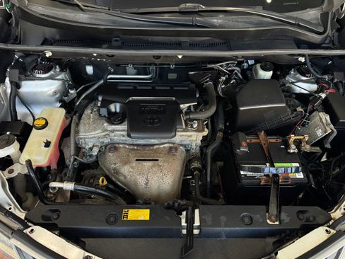Used 2015 Toyota RAV4 LE AWD/4WD image 33
