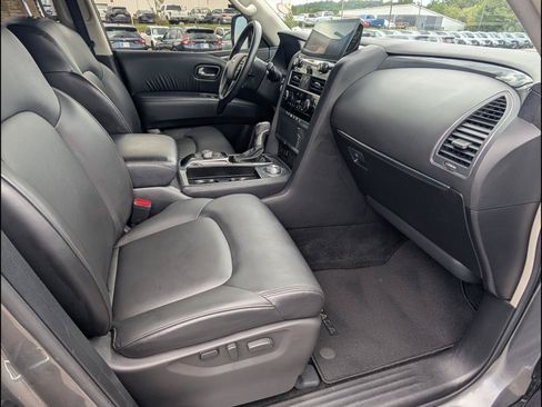 Used 2023 Nissan Armada SV AWD/4WD image 18