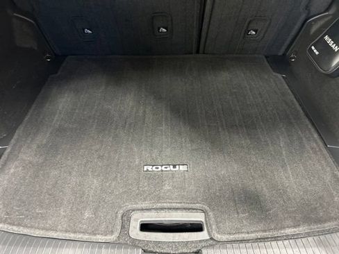Used 2023 Nissan Rogue S AWD/4WD image 20