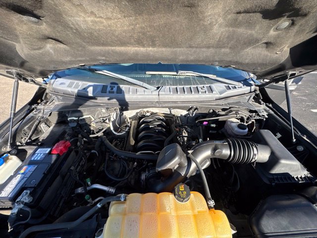 Used 2017 Ford F150 Lariat AWD/4WD image 9