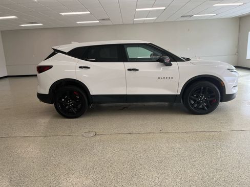 Used 2024 Chevrolet Blazer LT w/ Redline Edition FWD image 6