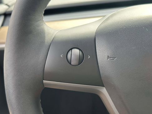 Used 2021 Tesla Model 3 Long Range image 20