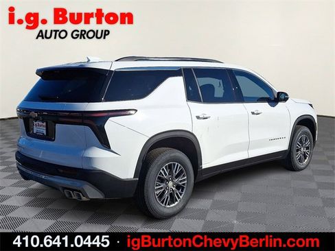 New 2026 Chevrolet Traverse LT image 4