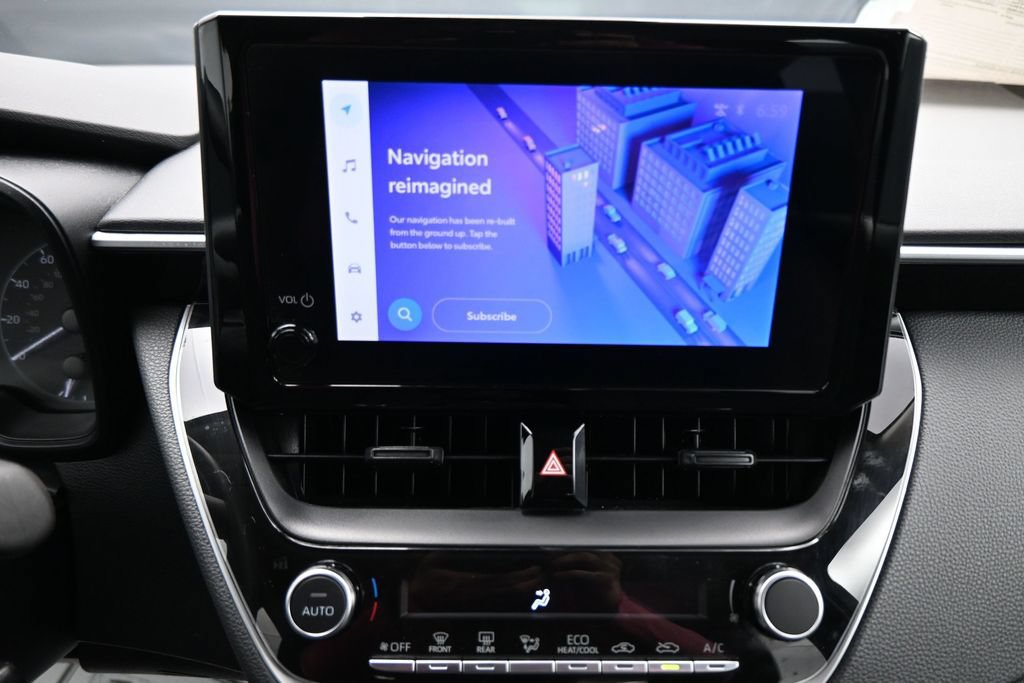 Used 2024 Toyota Corolla LE FWD image 21