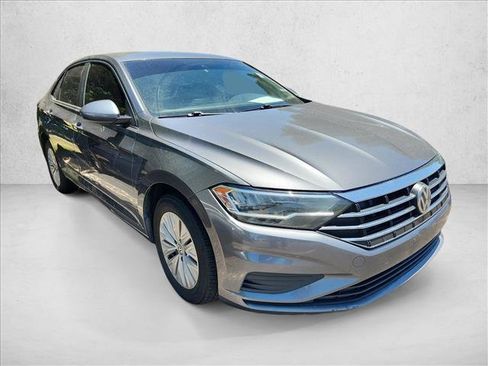 Used 2019 Volkswagen Jetta S w/ Driver Assistance Package FWD image 10