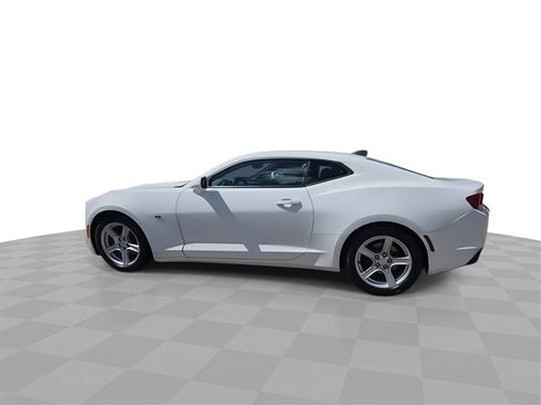 Used 2023 Chevrolet Camaro LT image 6