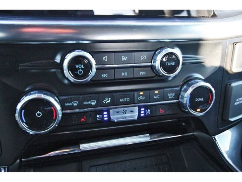 Used 2023 Ford F150 Lariat w/ Equipment Group 502A High image 27