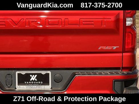 Used 2024 Chevrolet Silverado 1500 RST AWD/4WD image 5