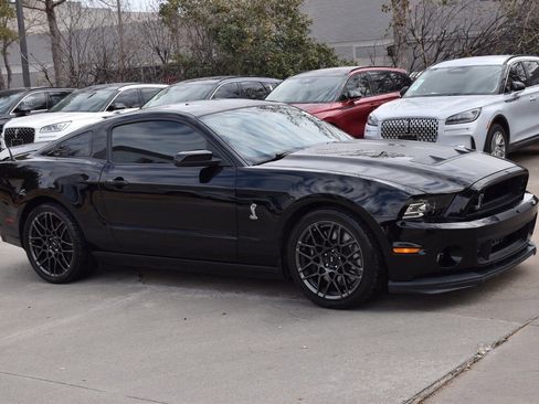 Used 2013 Ford Mustang Shelby GT500 image 5