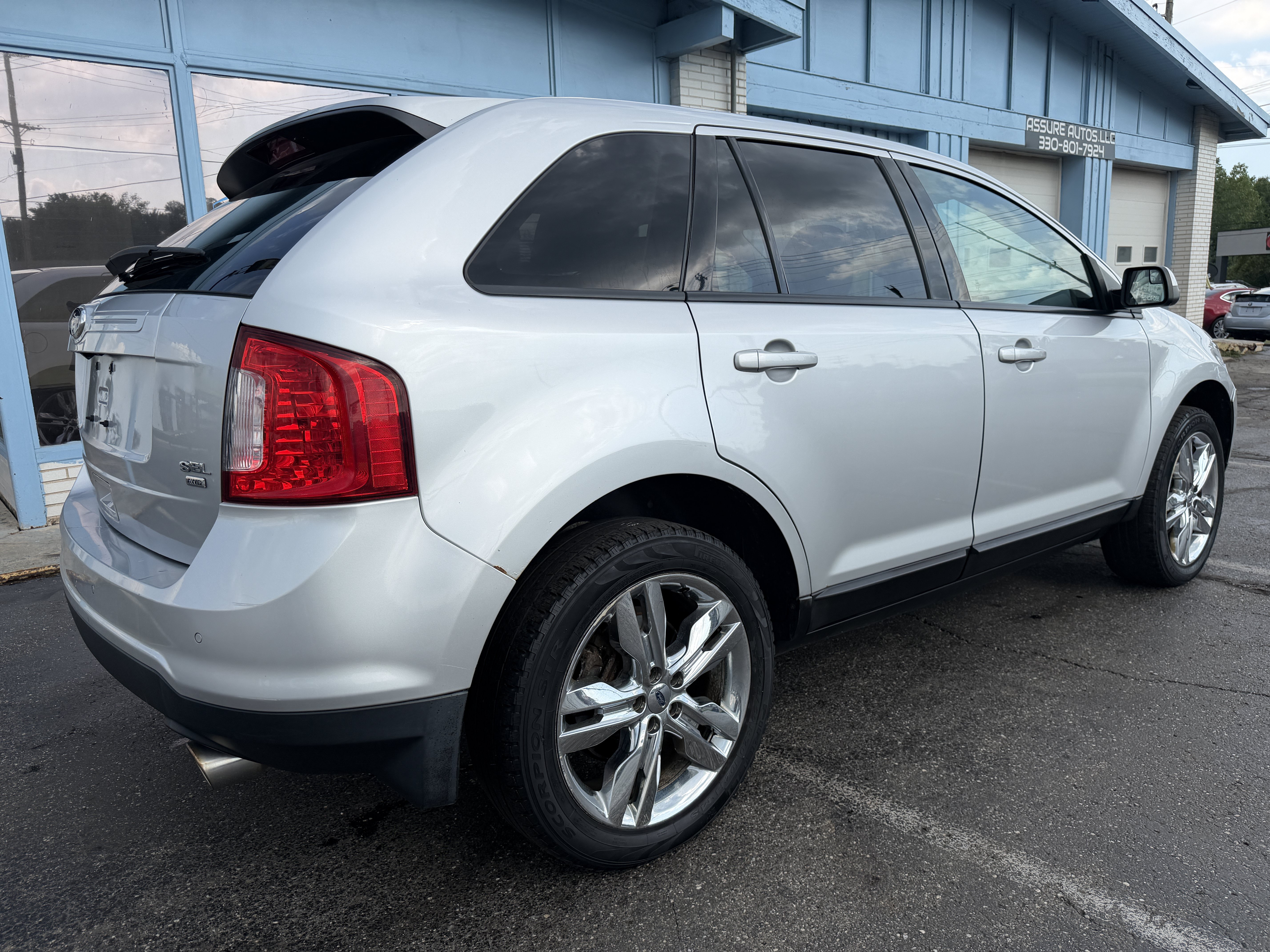 Used 2014 Ford Edge SEL w/ Equipment Group 205A AWD/4WD image 5