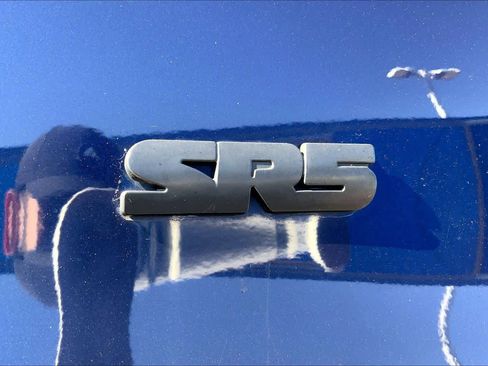 Used 2018 Toyota 4Runner SR5 Premium RWD image 8