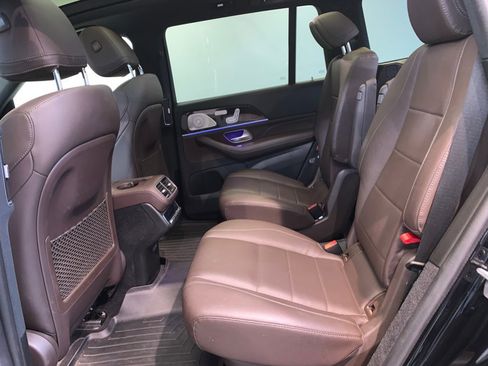 Used 2022 Mercedes-Benz GLS 450 4MATIC image 58