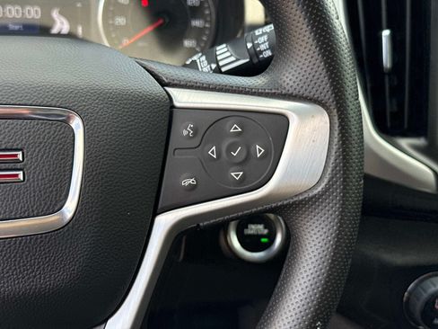 Used 2024 GMC Terrain SLE w/ Driver Convenience Package FWD image 30