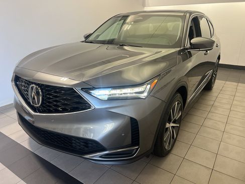 Used 2026 Acura MDX FWD w/ Technology Package image 3