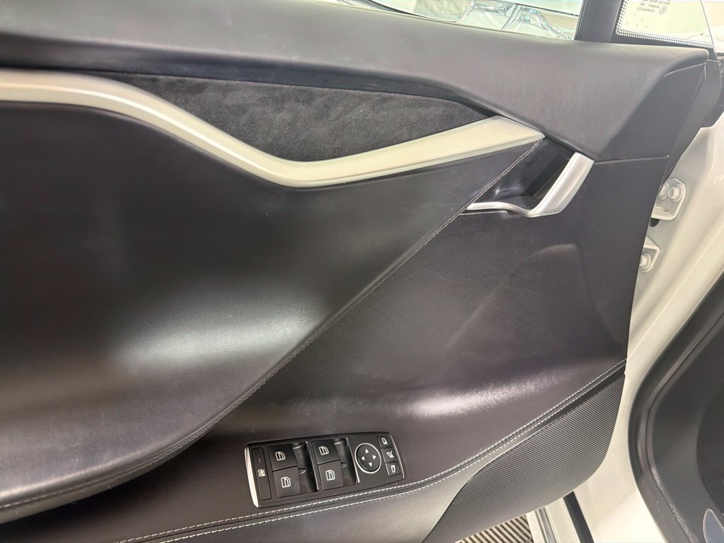 Used 2018 Tesla Model S 75D AWD/4WD image 9