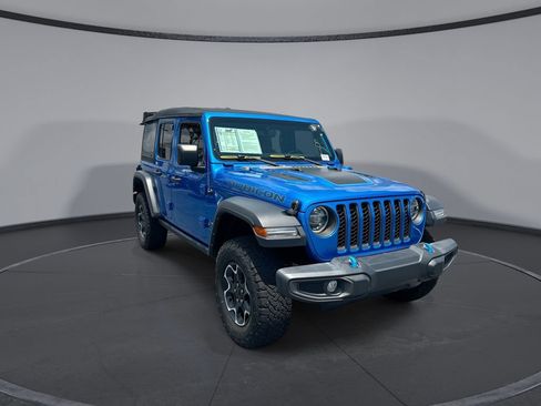 Used 2022 Jeep Wrangler Unlimited Rubicon 4xe w/ Cold Weather Group AWD/4WD image 31