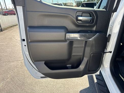 Used 2022 Chevrolet Silverado 1500 RST w/ LPO, Blackout Package image 22