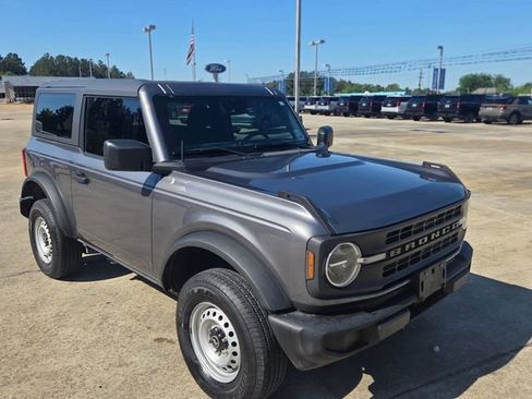 Used 2022 Ford Bronco 2-Door AWD/4WD image 9