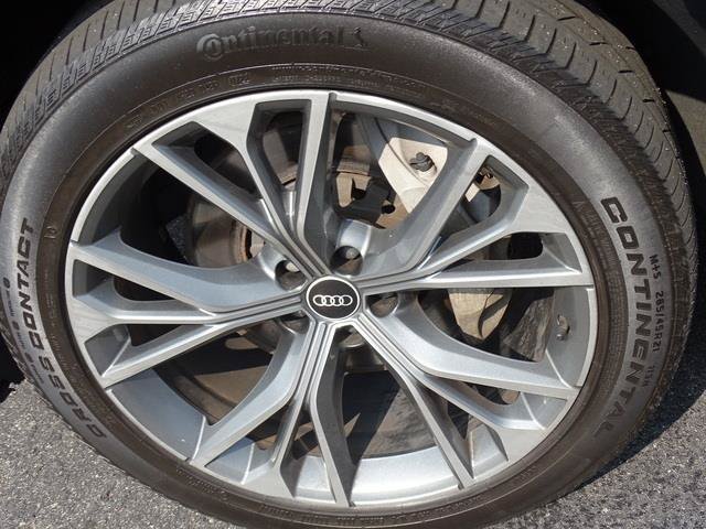 Used 2021 Audi Q8 Premium Plus w/ Premium Plus Package AWD/4WD image 25