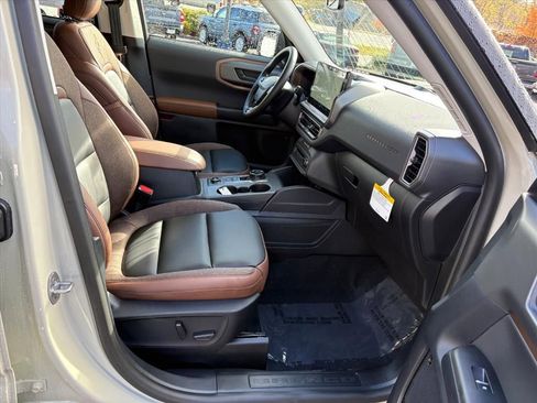 New 2025 Ford Bronco Sport Outer Banks w/ Outer Banks Tech Package+ image 16