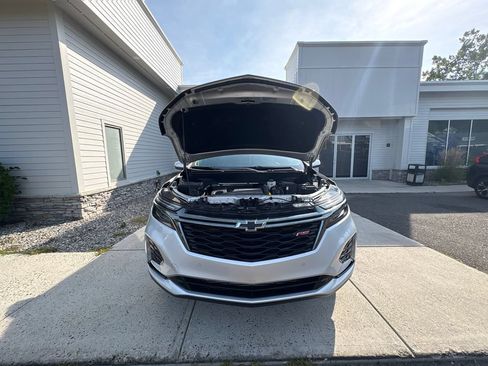 Used 2022 Chevrolet Equinox RS AWD/4WD image 59