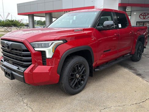 New 2026 Toyota Tundra Limited AWD/4WD image 3
