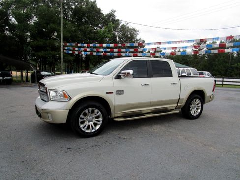 Used 2016 RAM 1500 Laramie Longhorn w/ Convenience Group image 2